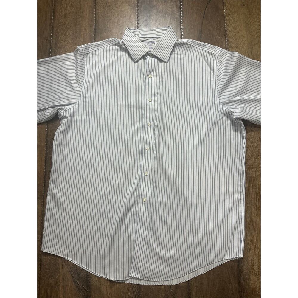 Brooks Brothers 346 Shirt Mens 17-4/5 Button Up White Blue Striped Long Sleeve